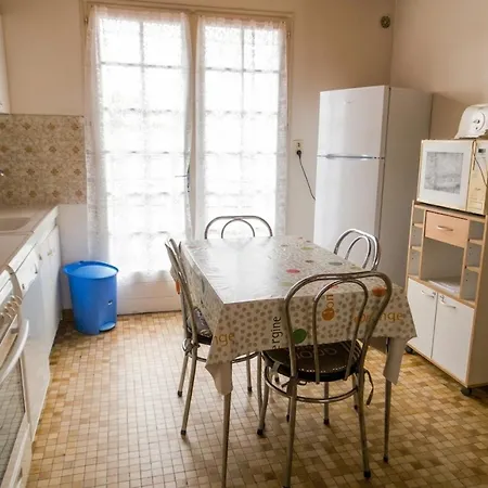 Maison Spacieuse A Barbatre, Proche Plage, Animaux Admis - Fr-1-823-108 *