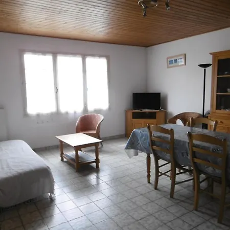 Maison Spacieuse A Barbatre, Proche Plage, Animaux Admis - Fr-1-823-108